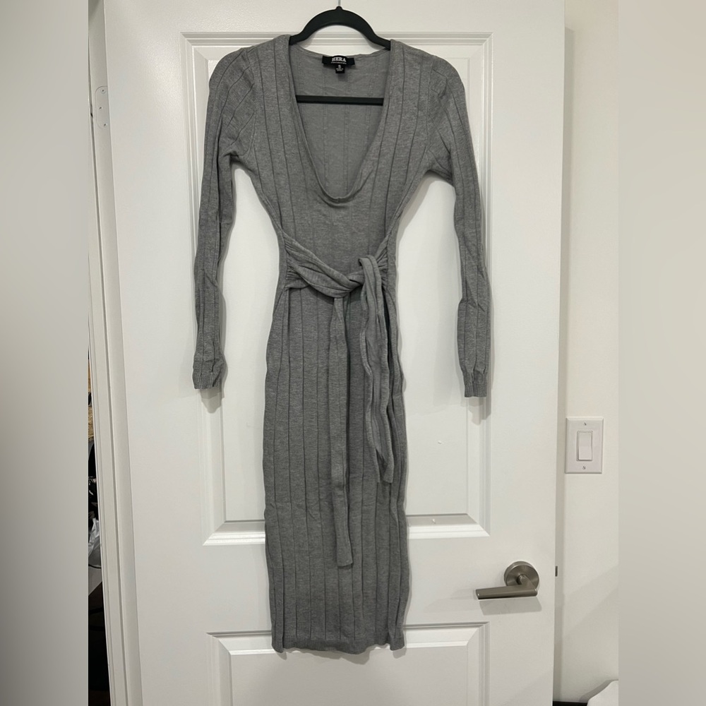 Grey long sleeve knit dress